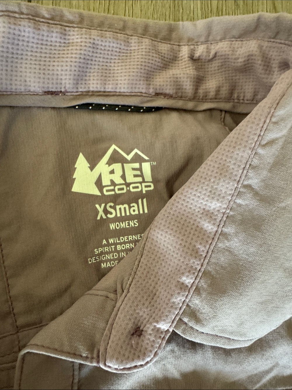REI Women's XSmall Trench Coat in Tan